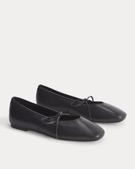 Leather Keyhole Flat | Black