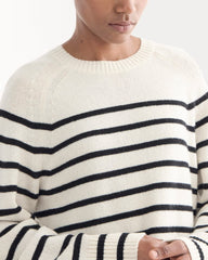 The Boxy Crew in Cashmere | Bone / Black