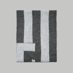 The Alpaca Patterned Scarf | Light Heather Grey / Dark Charcoal