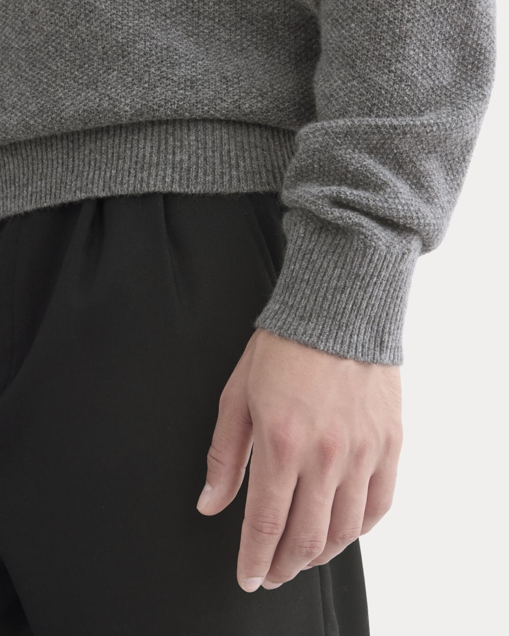 Henley in Wool Cashmere | Heather Charcoal