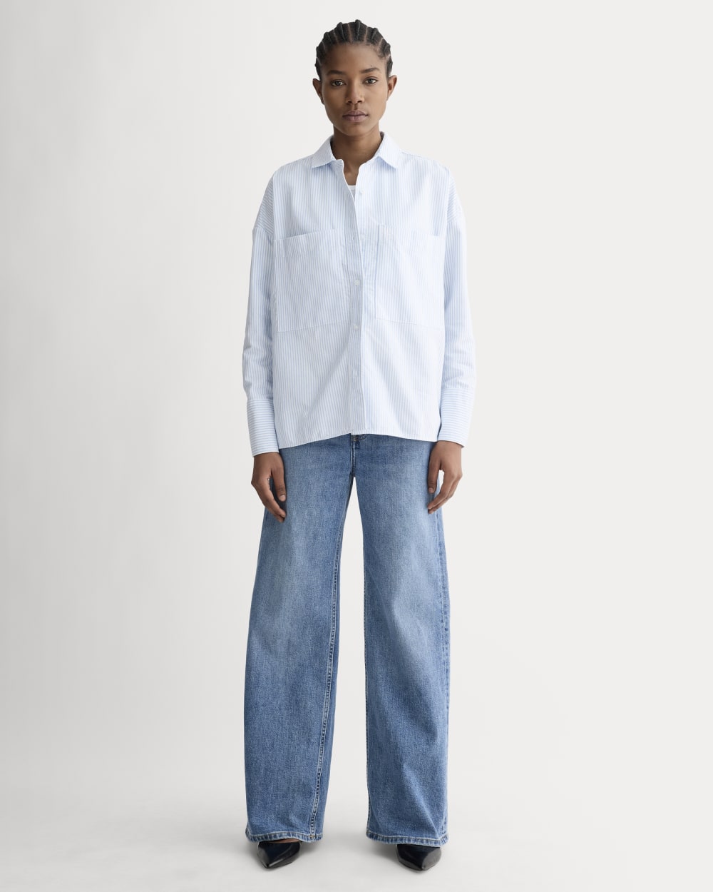 The Boxy Oxford | White / Blue