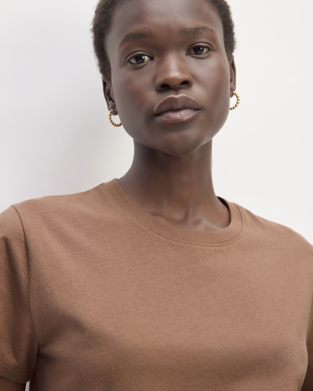 The Box-Cut Tee in Essential Cotton | Carob Brown | No Pocket