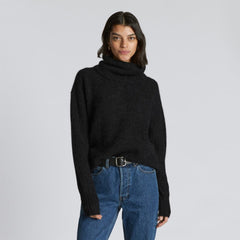The Alpaca Oversized Turtleneck | Heathered Black