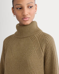 Cocoon Turtleneck in Wool Cashmere | Toast