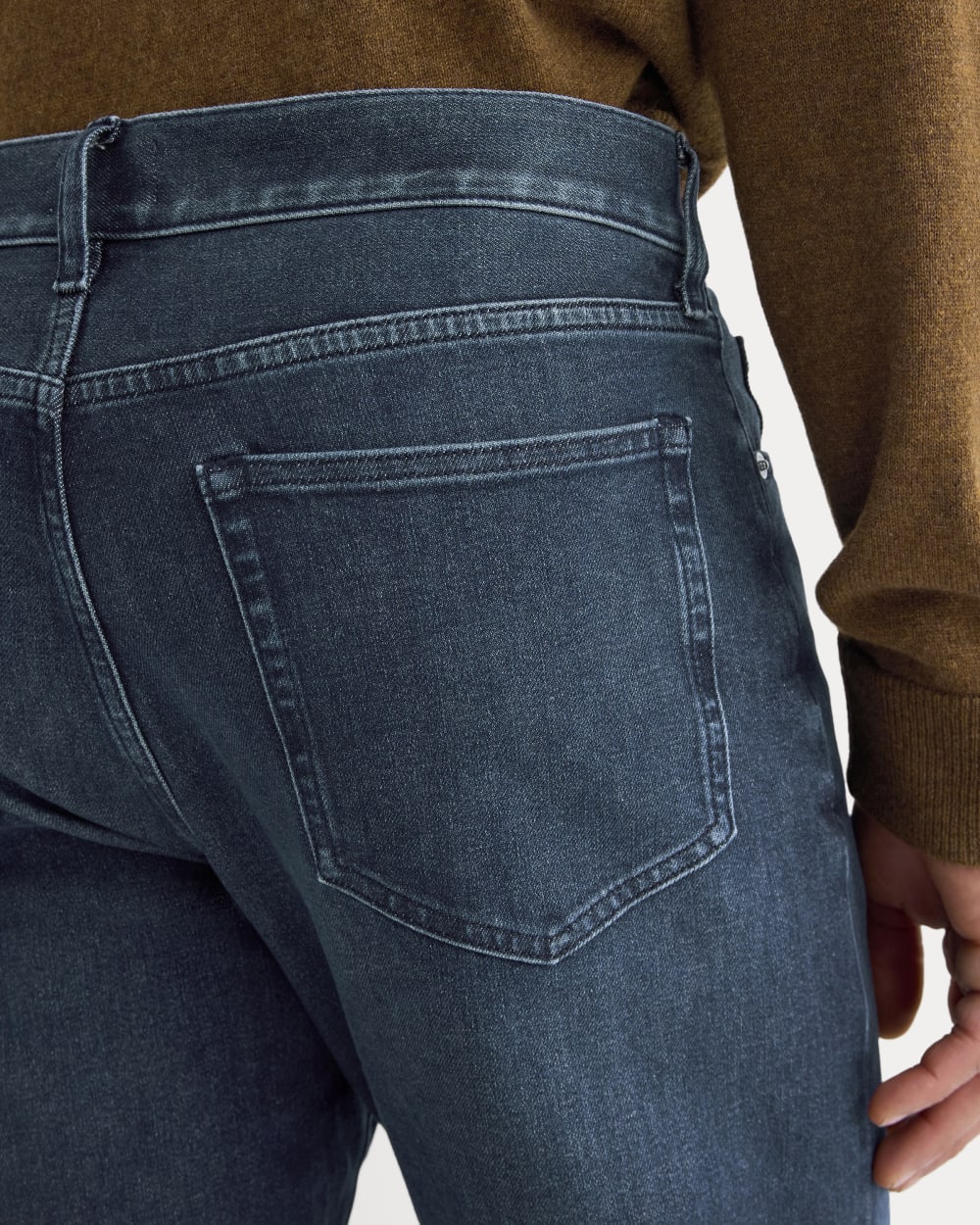 Straight-Leg Stretch Jean | Dark Indigo