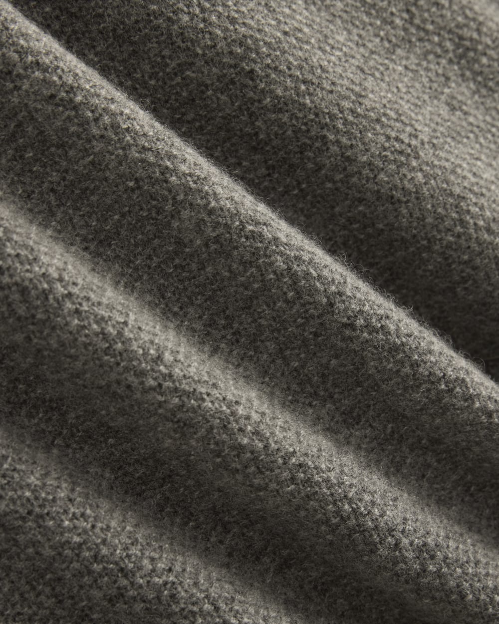 Henley in Wool Cashmere | Heather Charcoal