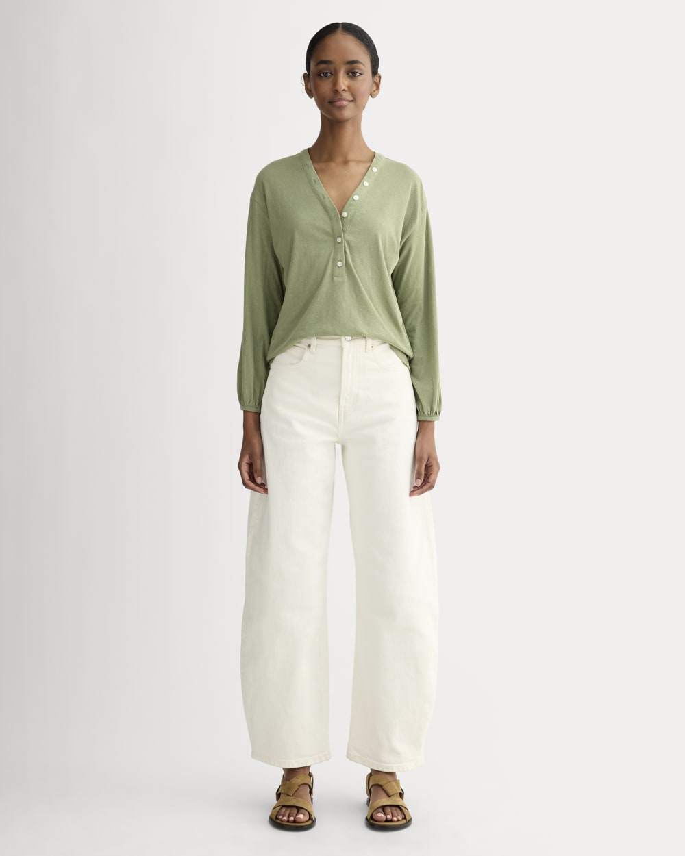 The Air V-Neck Henley | Sagebrush