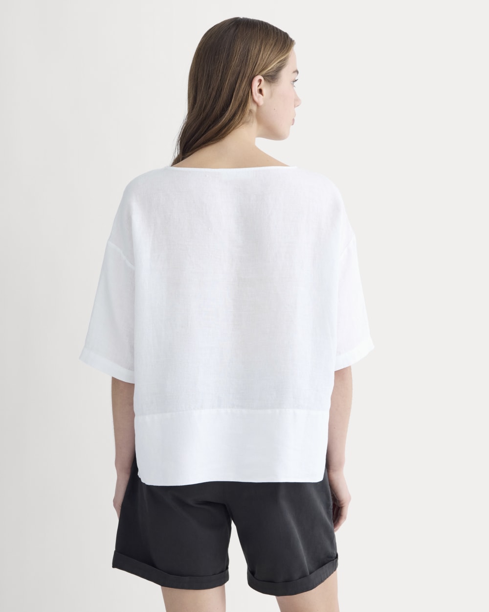 The Boatneck Top in Linen | White