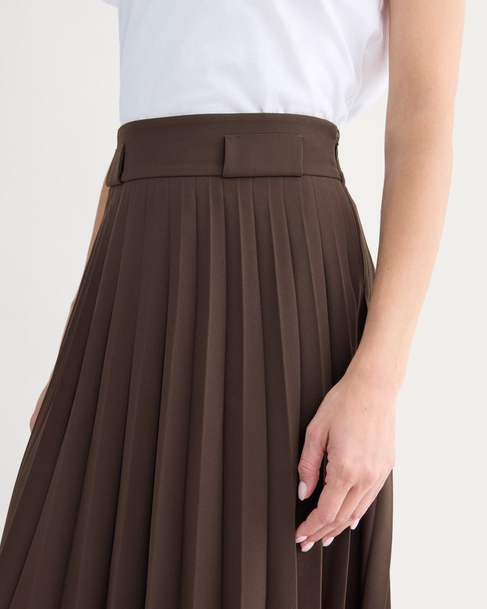 Pleated Crepe Midi Skirt | Dark Chocolate
