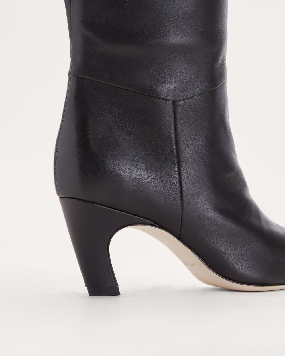 The Banana Boot | Black