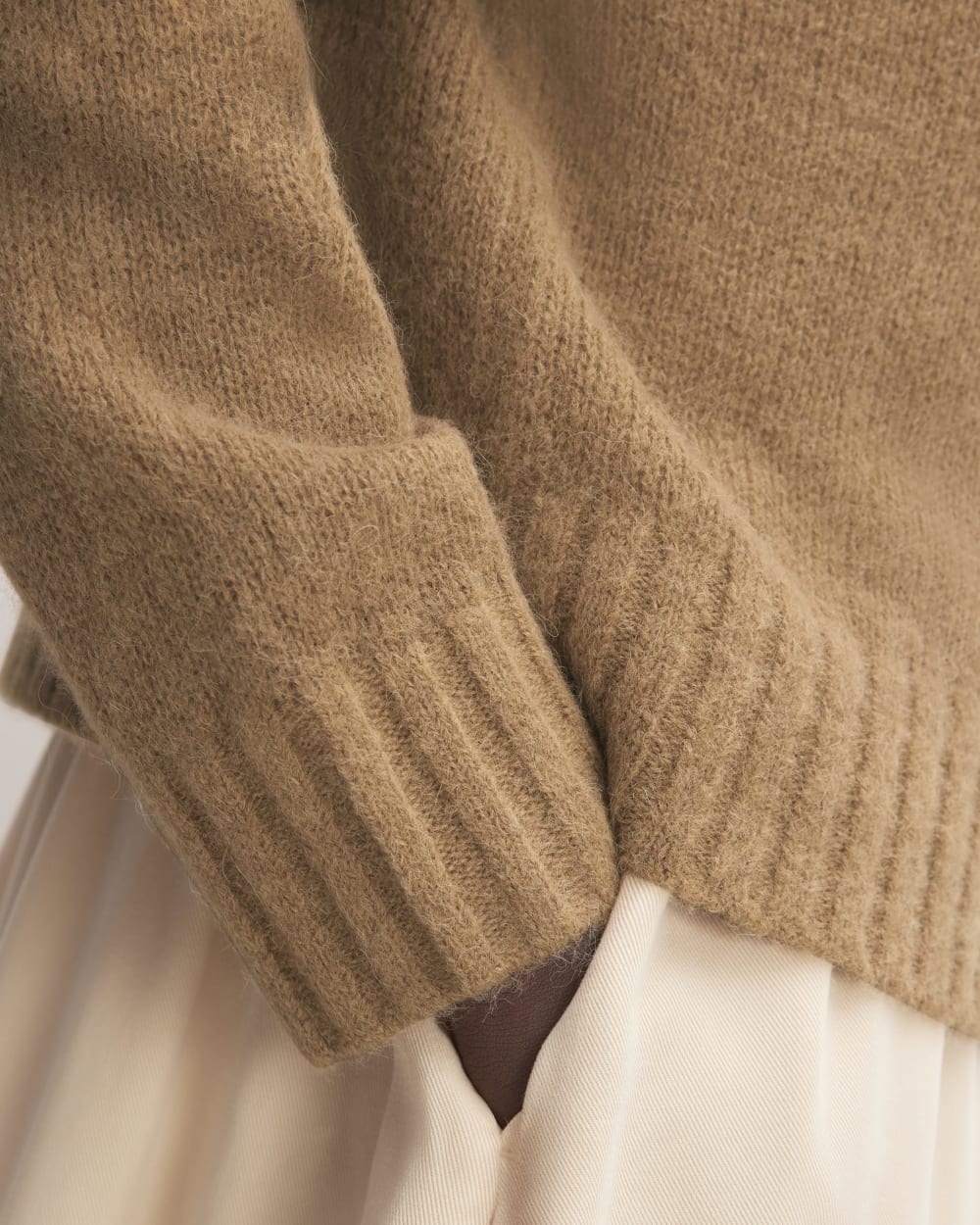 The Alpaca Cropped Crewneck Sweater | Tiger's Eye