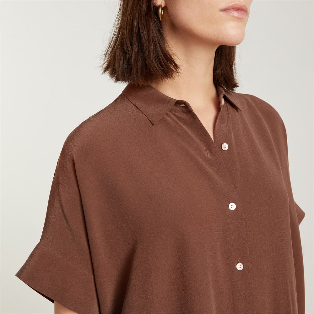 The Boxy Shirt in Washable Silk | Cinnamon