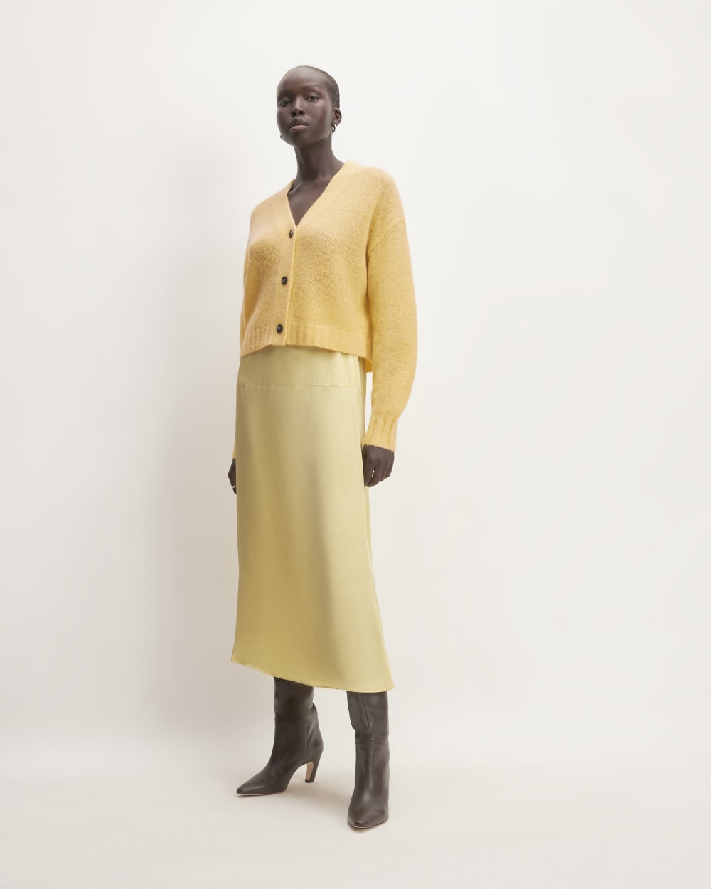 The Alpaca V-Neck Cropped Cardigan | Raffia