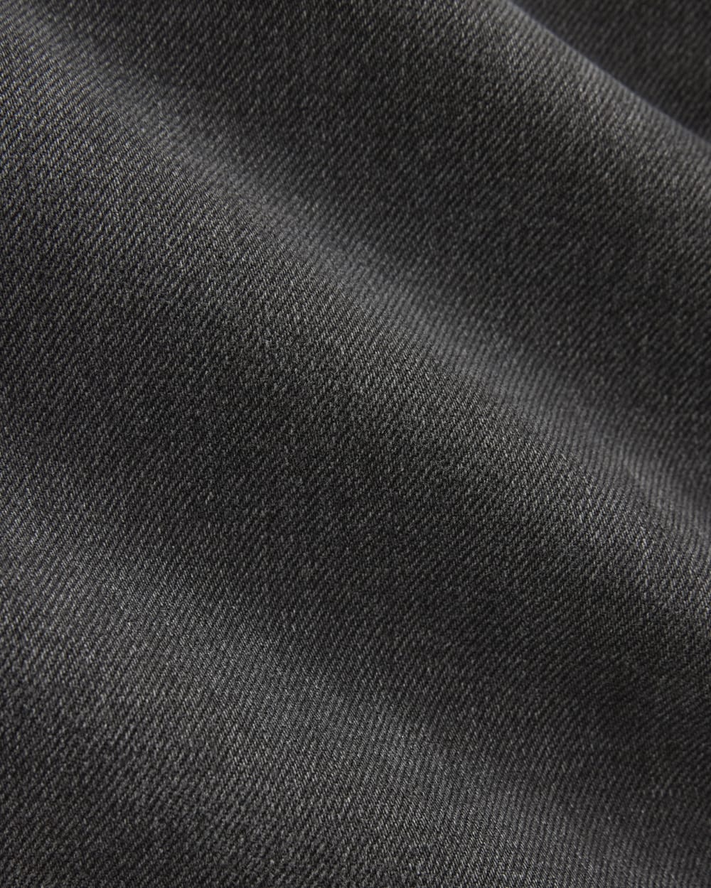 Straight-Leg Stretch Jean | Washed Black