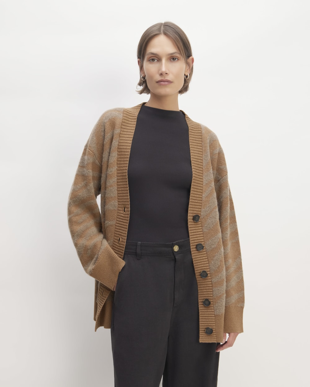 The Alpaca Tiger Jacquard Cardigan | Camel / Medium Brown