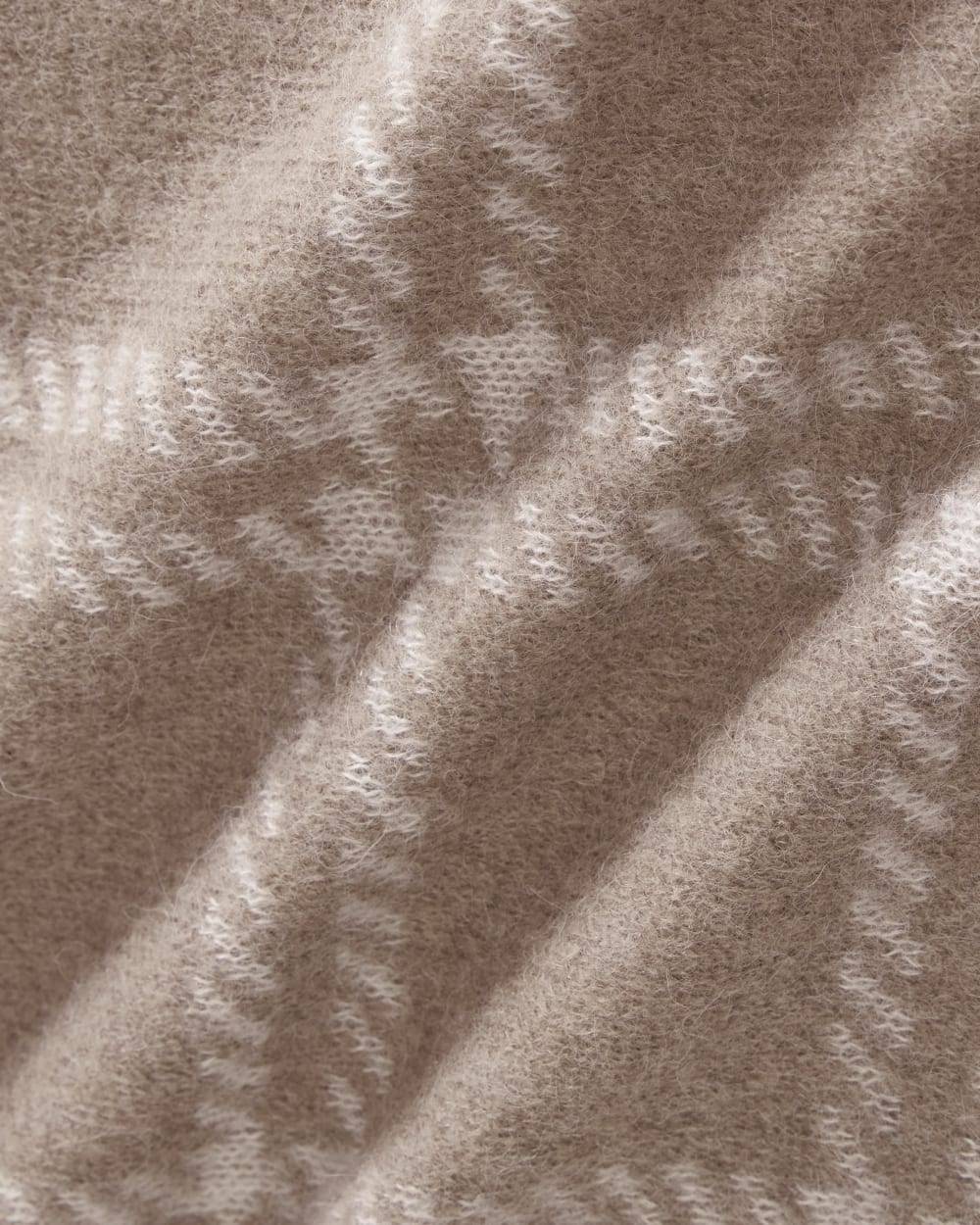 The Alpaca Patterned Scarf | Wheat / Lightest Taupe