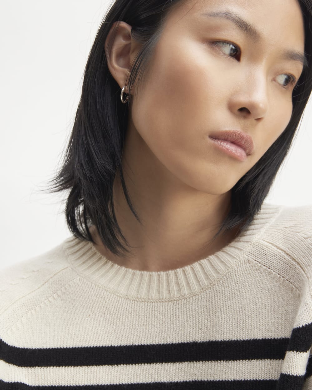 The Boxy Crew in Cashmere | Bone / Black